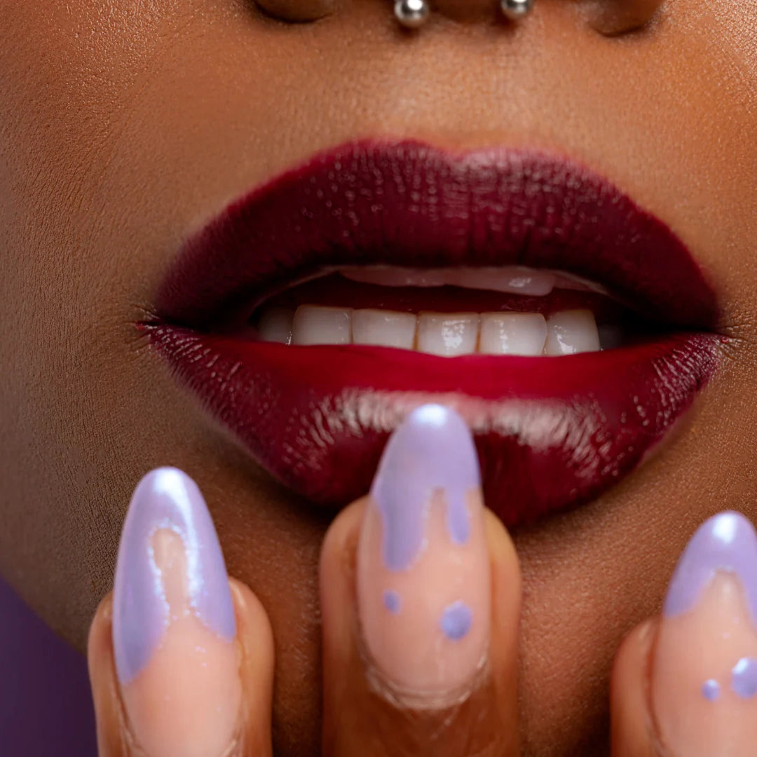 Iconic Lip Stain (Classic Red)