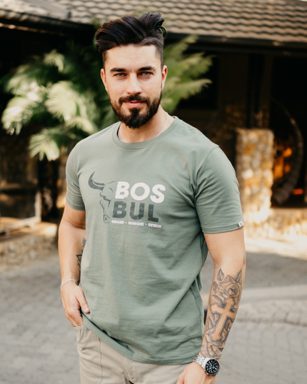 NEW Bosbul Olive Split Bull T-Shirt