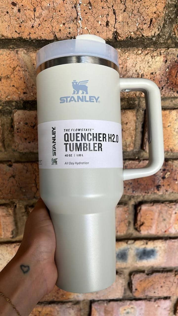 Stanley Quencher H2.O Tumbler 1.2L